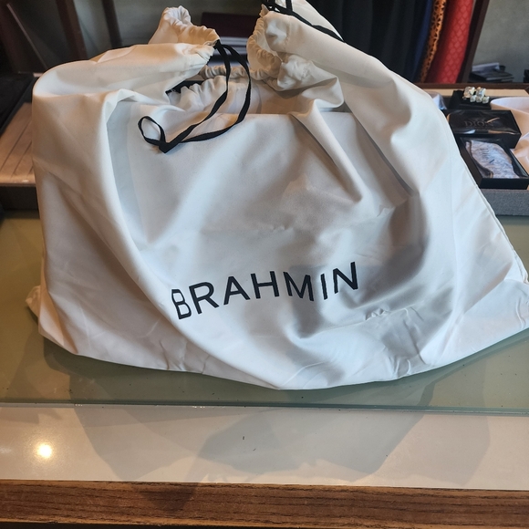 Brand NWT Brahmin Melbourne Large Finley Tote in Tidewater Blue - Picture 6 of 6
